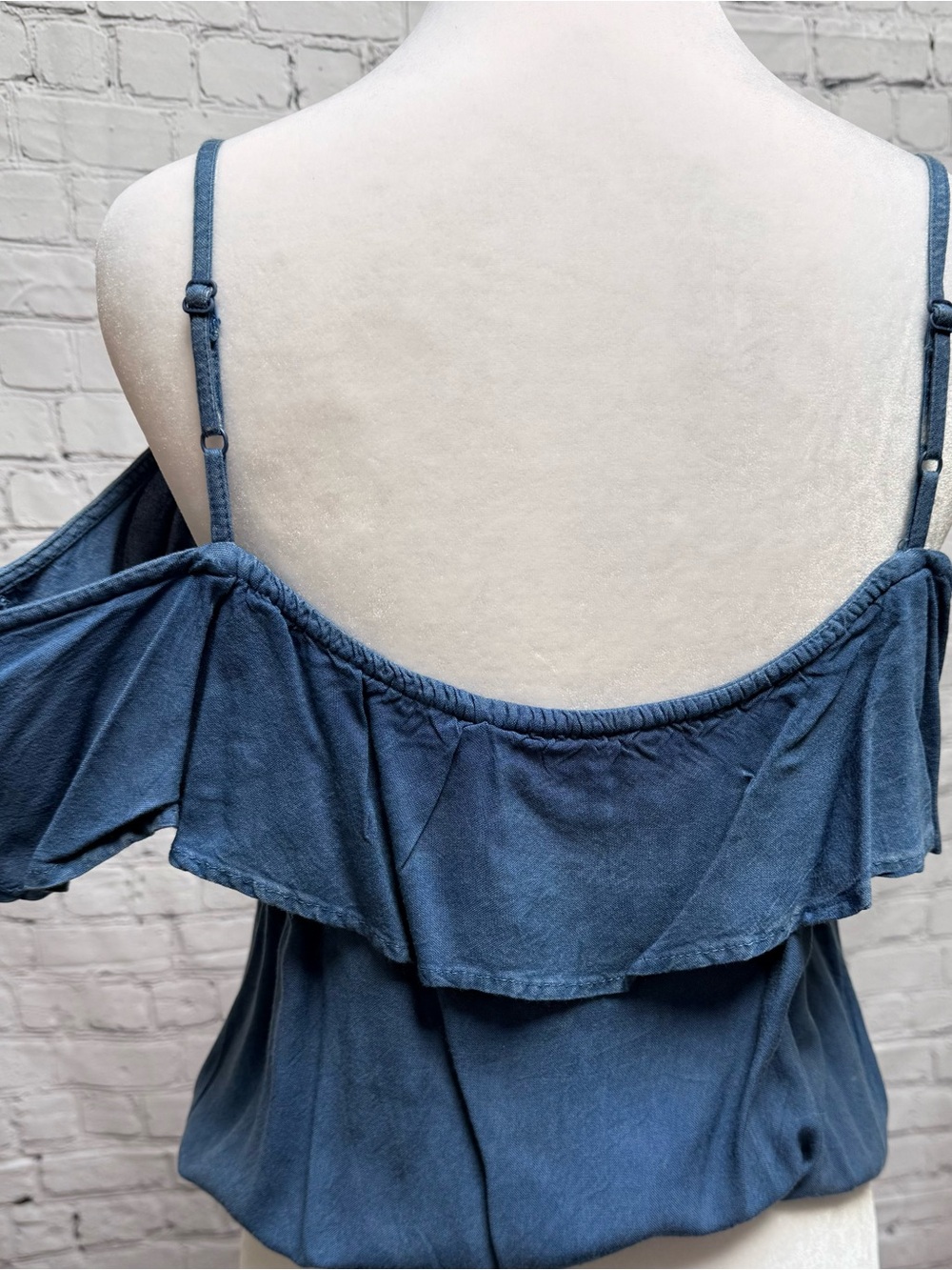 Blue Cold-Shoulder Ruffle Camisole - Picture 3 of 4